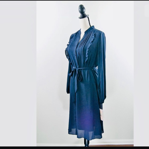 ❌SOLD❌Nanette Lepore Navy Pleated Chiffon Shirt Dress 8 - Picture 2 of 8